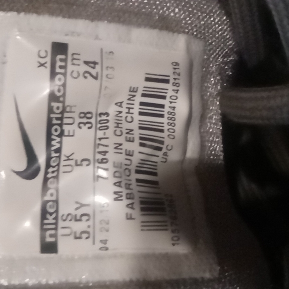 Nike LeBron James soldiers 3 - Picture 6 of 6